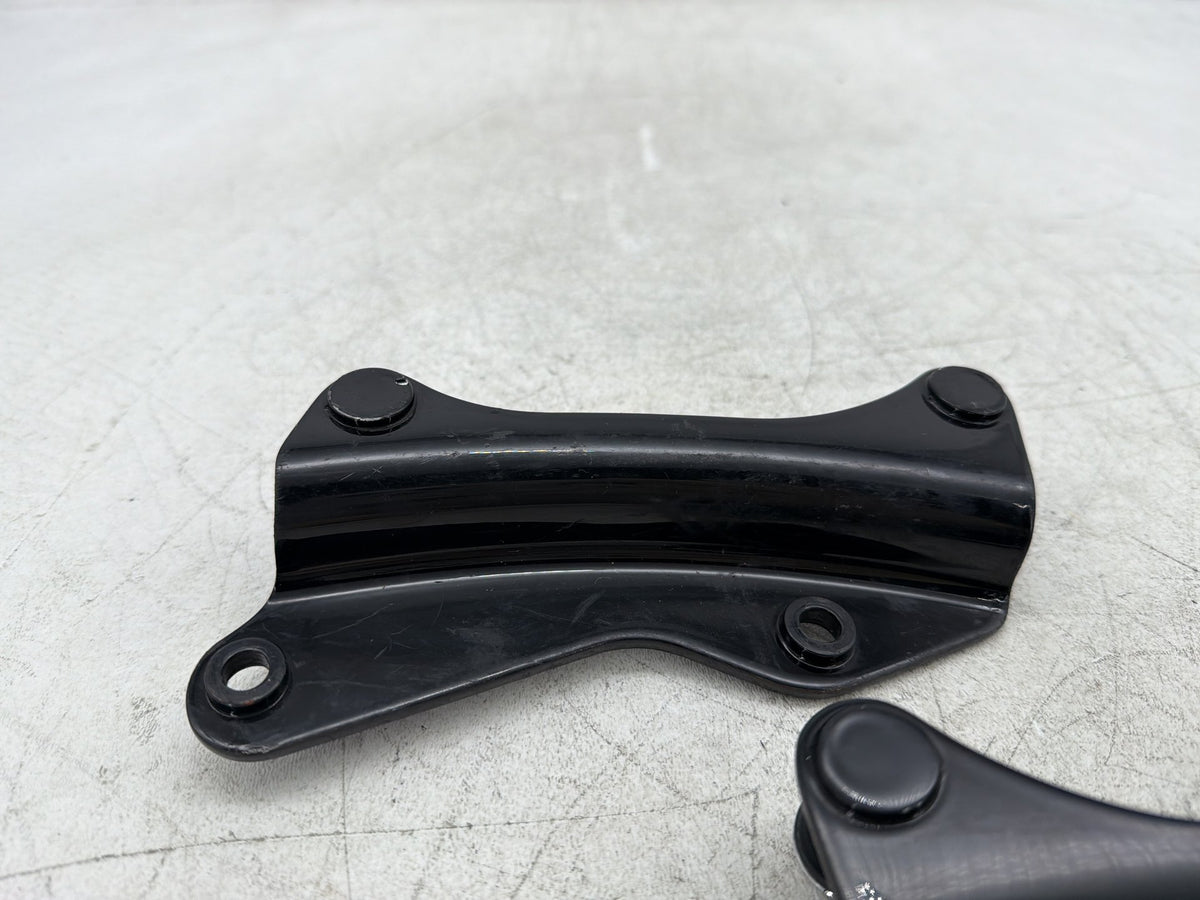 2010 Harley Electra Glide Touring Ultra OEM 4 Point Detachable Docking Hardware