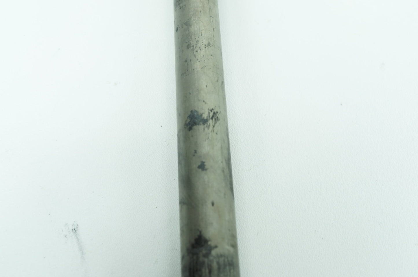 2004 - 2022 Harley-Davidson Sportster Iron 883 Rear Wheel Axle Bolt Shaft 41176-08