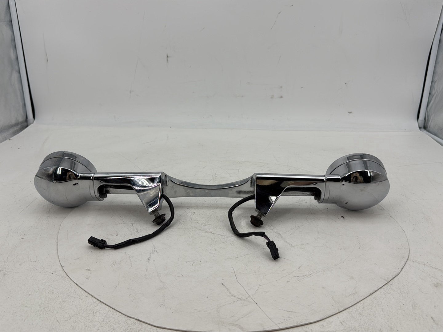 2007 - 2012 Harley-Davidson Touring Electra Glide Ultra Rear Left & Right Turn Signals 68510-74C