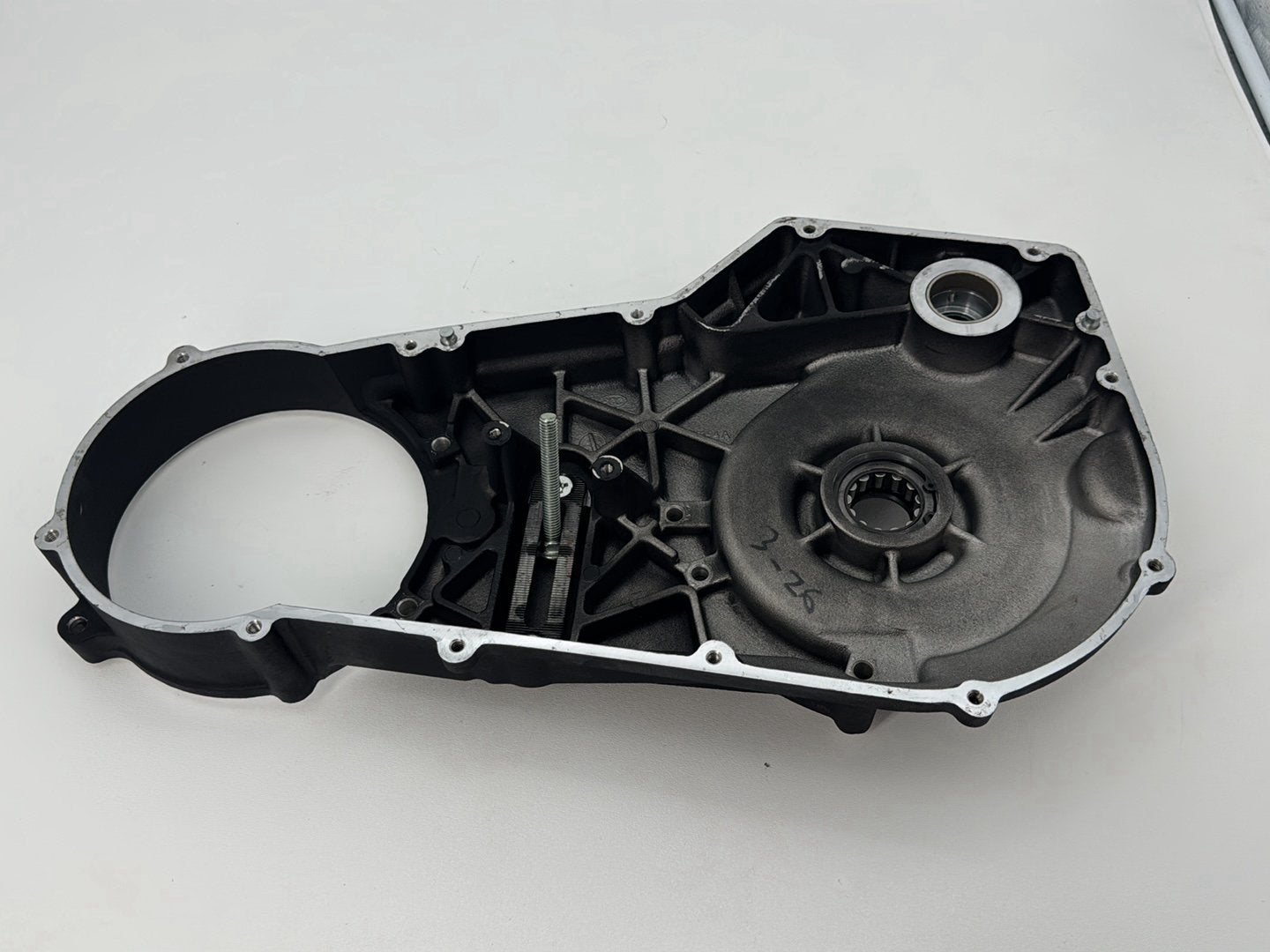 1999 - 2006 Harley-Davidson Dyna Wide Glide Inner Primary Clutch Cover 60681-94A