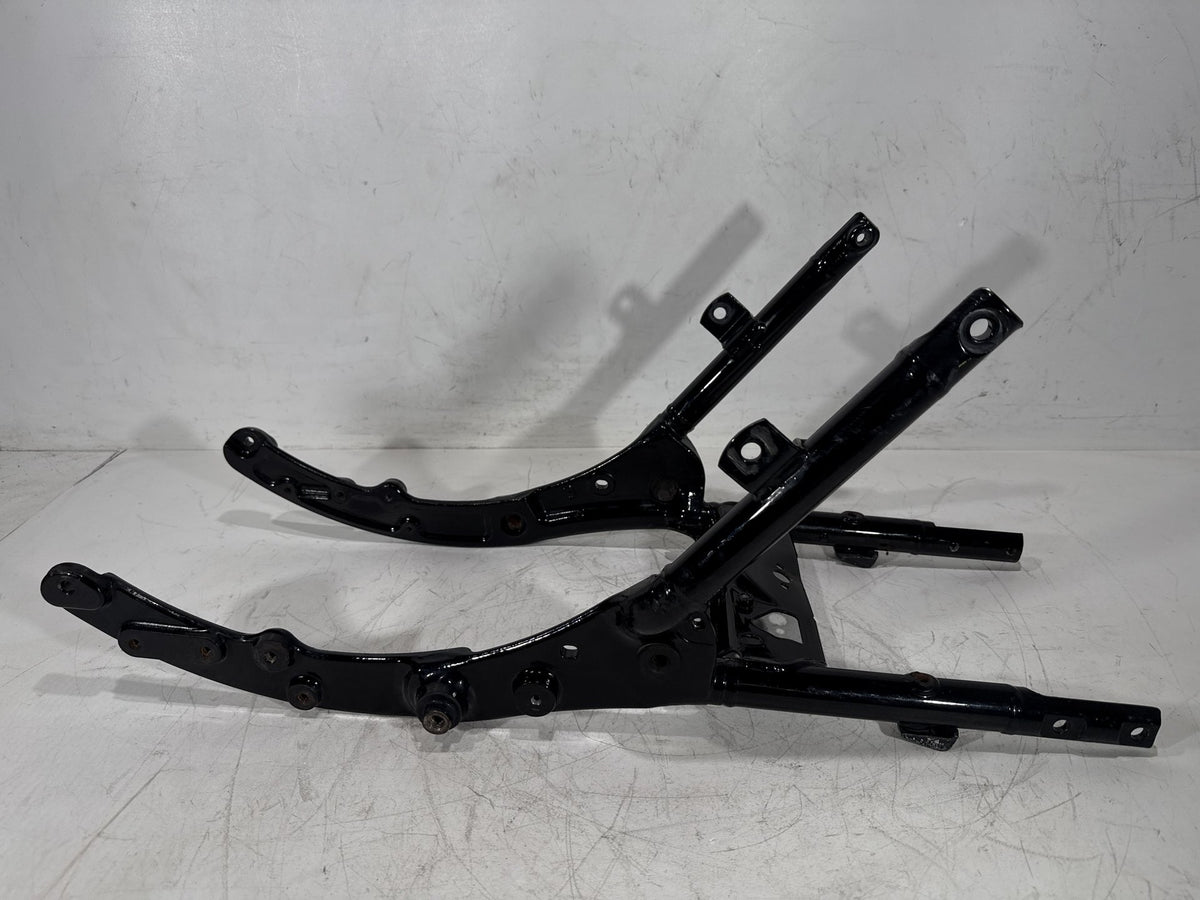 2011 Harley Street Glide Touring OEM Rear Back Sub Frame Rail Bar 48079-09BHP