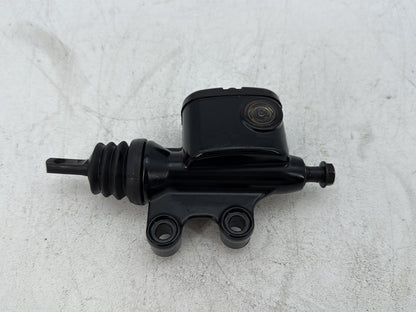 2017 Harley Road Glide Touring FLTRXS OEM Rear Brake Master Cylinder Reservoir