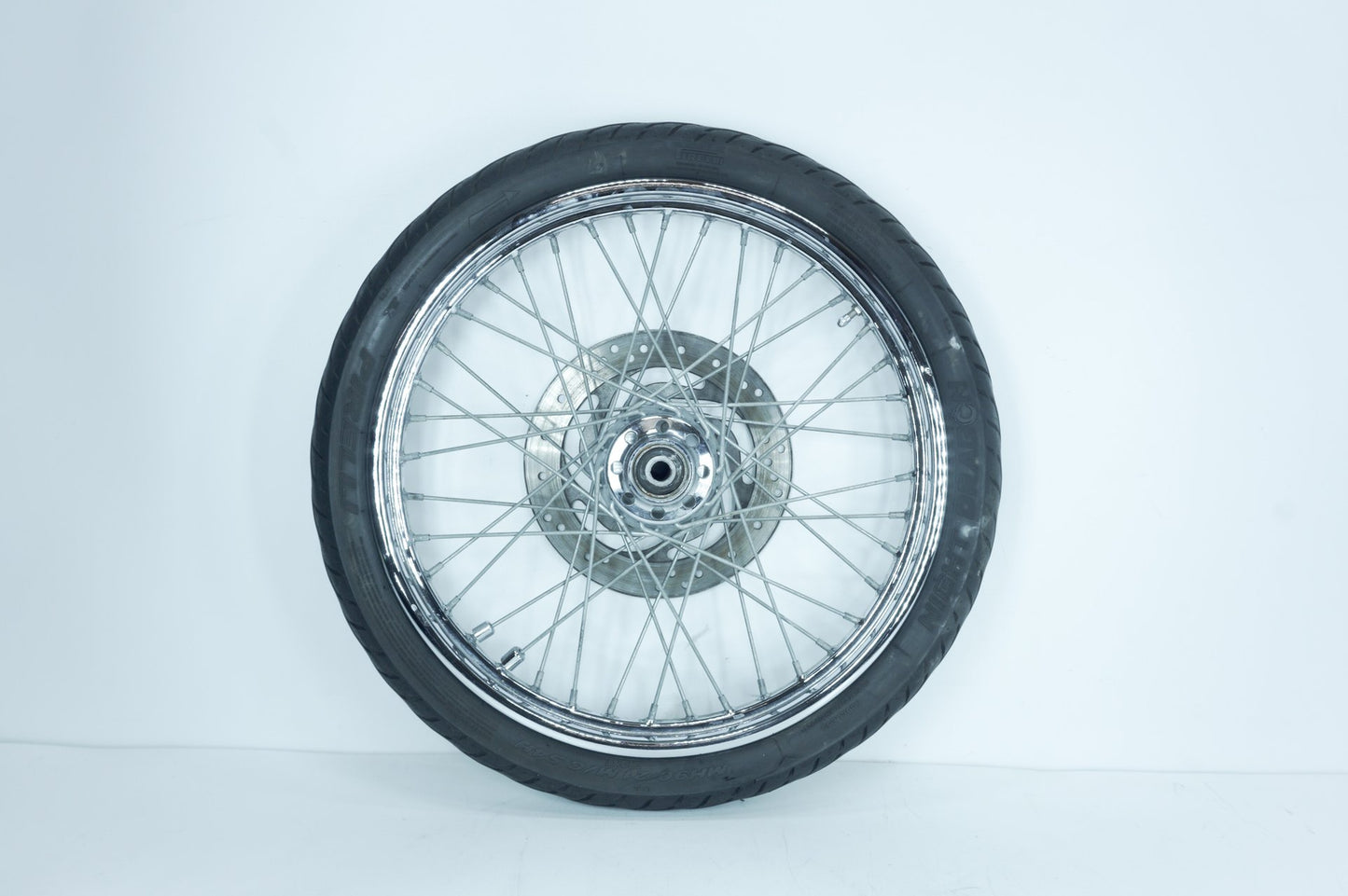 01 Harley Softail FXSTB Night Train OEM Front Wheel Rim Tire Spoked MH90-21 21"