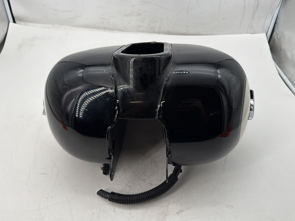 2007 Harley Touring FLHTP Electra Glide Police OEM Fuel Gas Tank Gasoline Reservoir