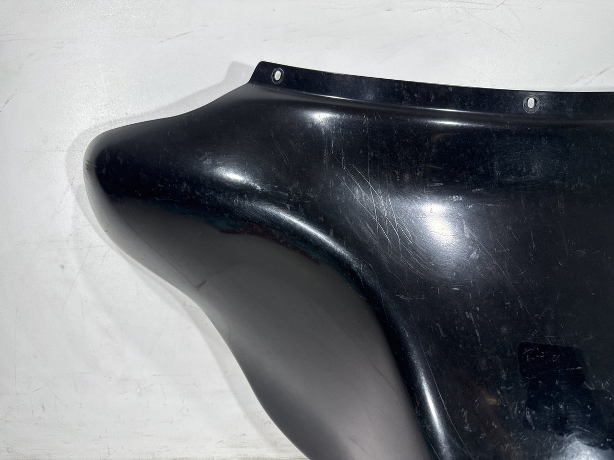 2011 Harley Street Glide Touring FLHX-103 OEM Front Outer Batwing Fairing Cover