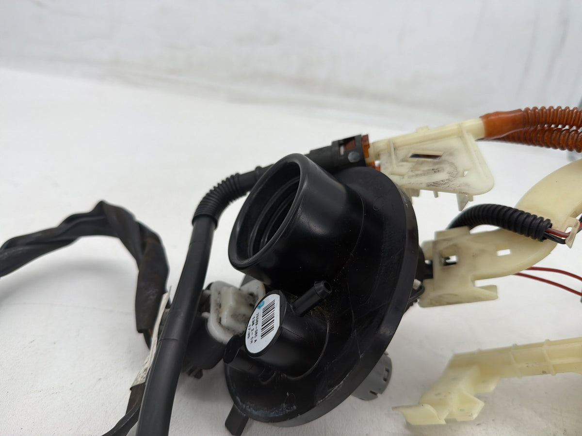 12 Harley Electra Glide Touring Ultra OEM Fuel Pump Gas Gasoline Petrol Sending