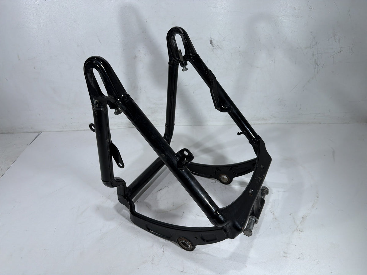 2014 Harley Softail Slim FLS OEM Rear Fork Swingarm Swing Arm