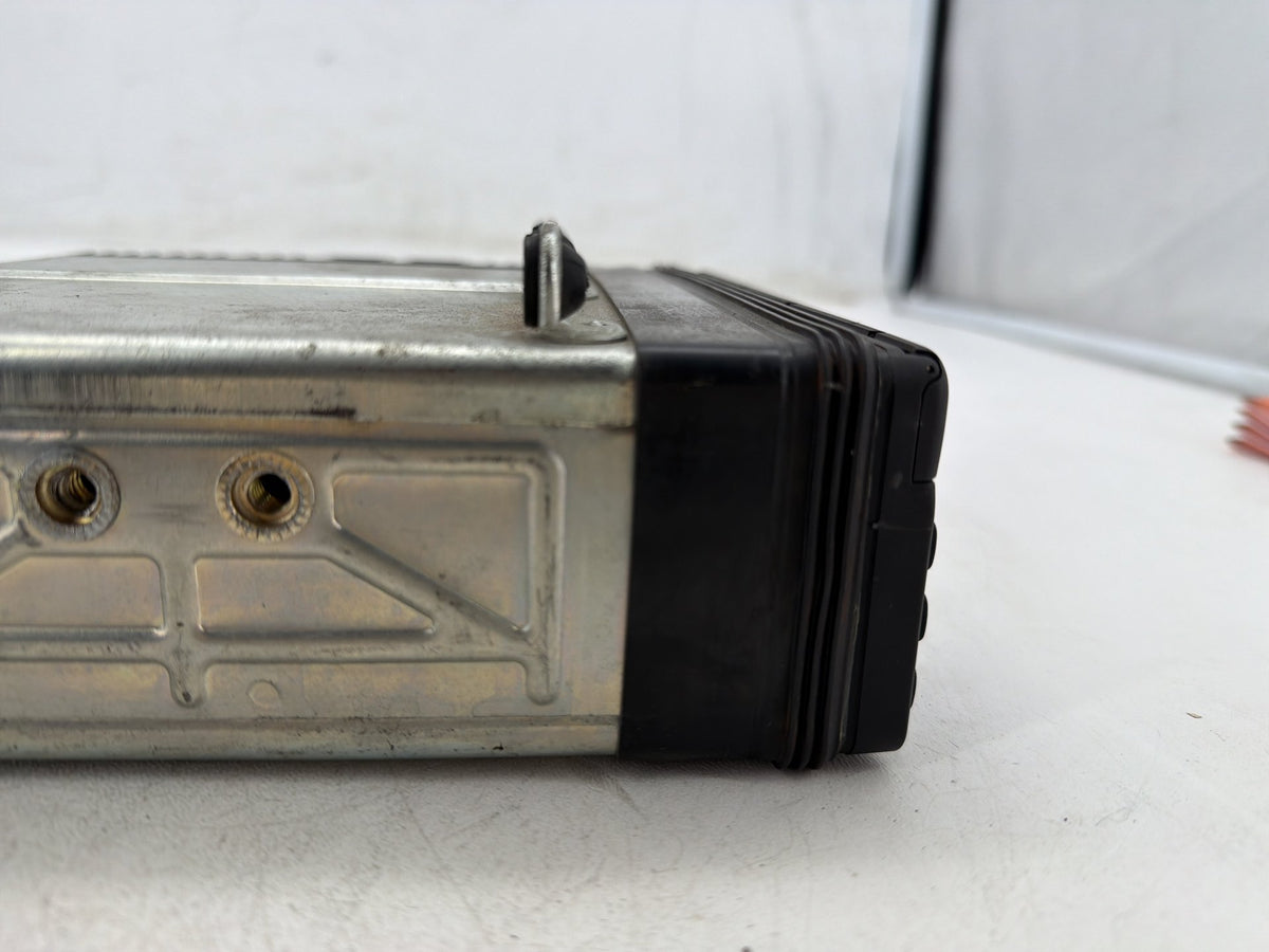 2002 Harley Electra Glide Touring FLHT OEM Harman Kardon Radio Player 76160-06