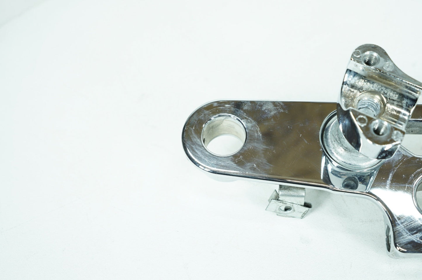 2000 - 2006 Harley-Davidson Softail Fat Boy Front Fork Upper Triple Tree 45456-86B