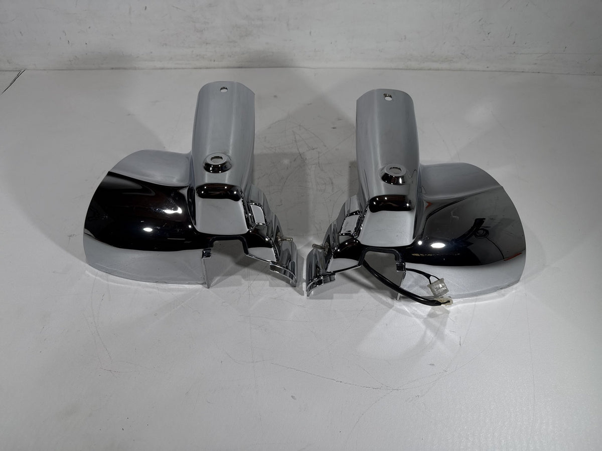 2011 Harley Road King Touring FLHR OEM Left & Right Headlamp Nacelle Covers