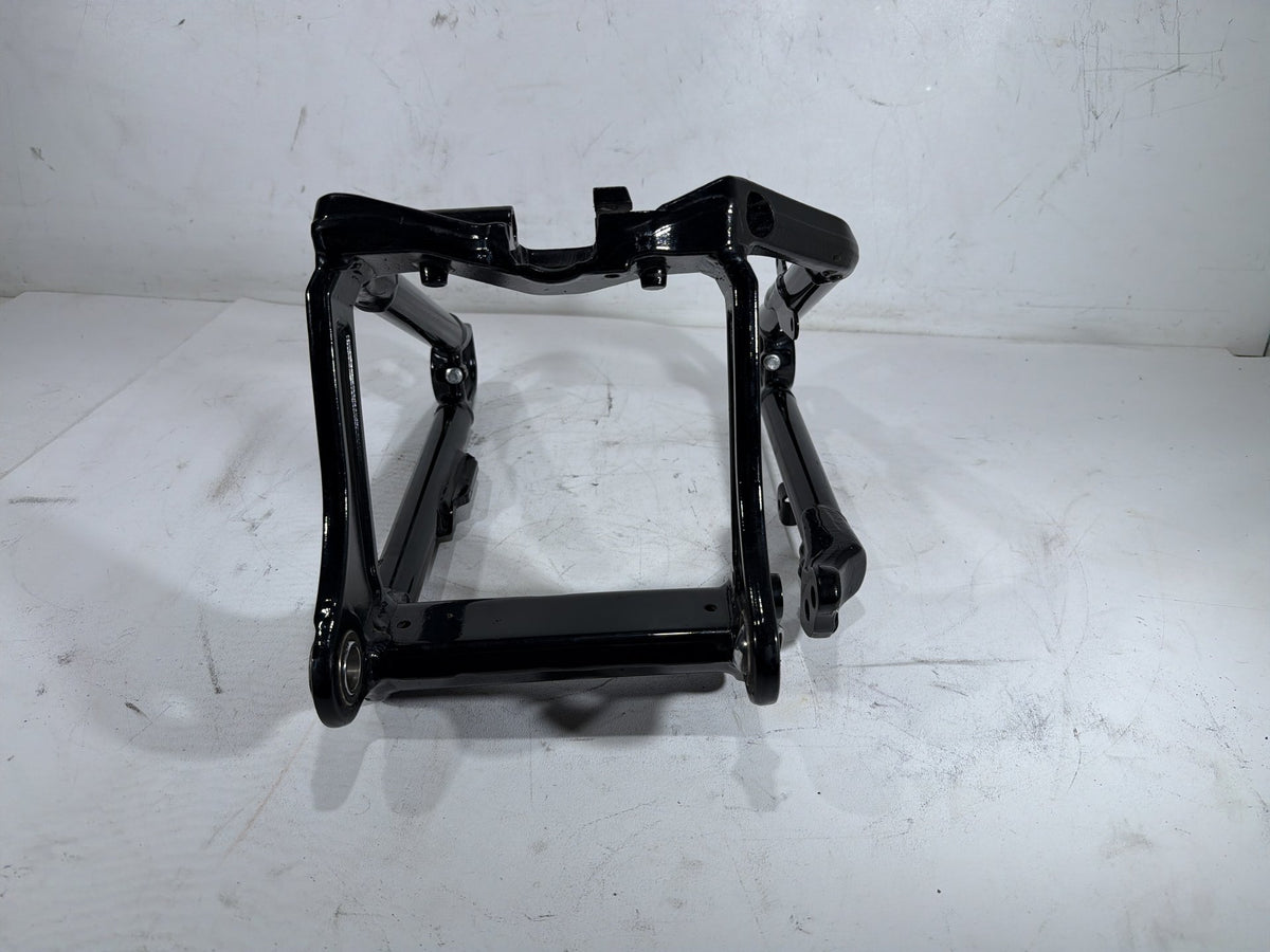 2020 Harley Softail Standard FXST OEM Rear Fork Swingarm Swing Arm