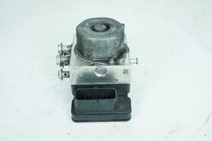 2017 - 2024 Harley-Davidson Touring Street Glide ABS Brake Pump & Control Module 41100061
