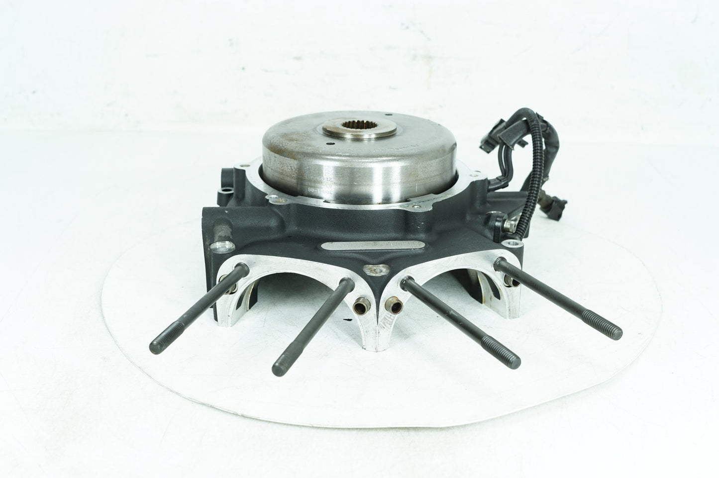 2008 - 2016 Harley-Davidson Touring Road Glide Crankcase Shaft Engine Motor Cover 24649-06