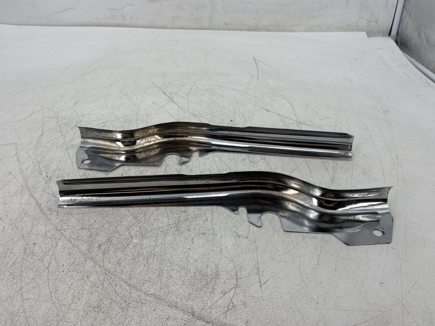 1995 Harley Road King Touring FLHR OEM Rear Left Right Fender Struts Bracket