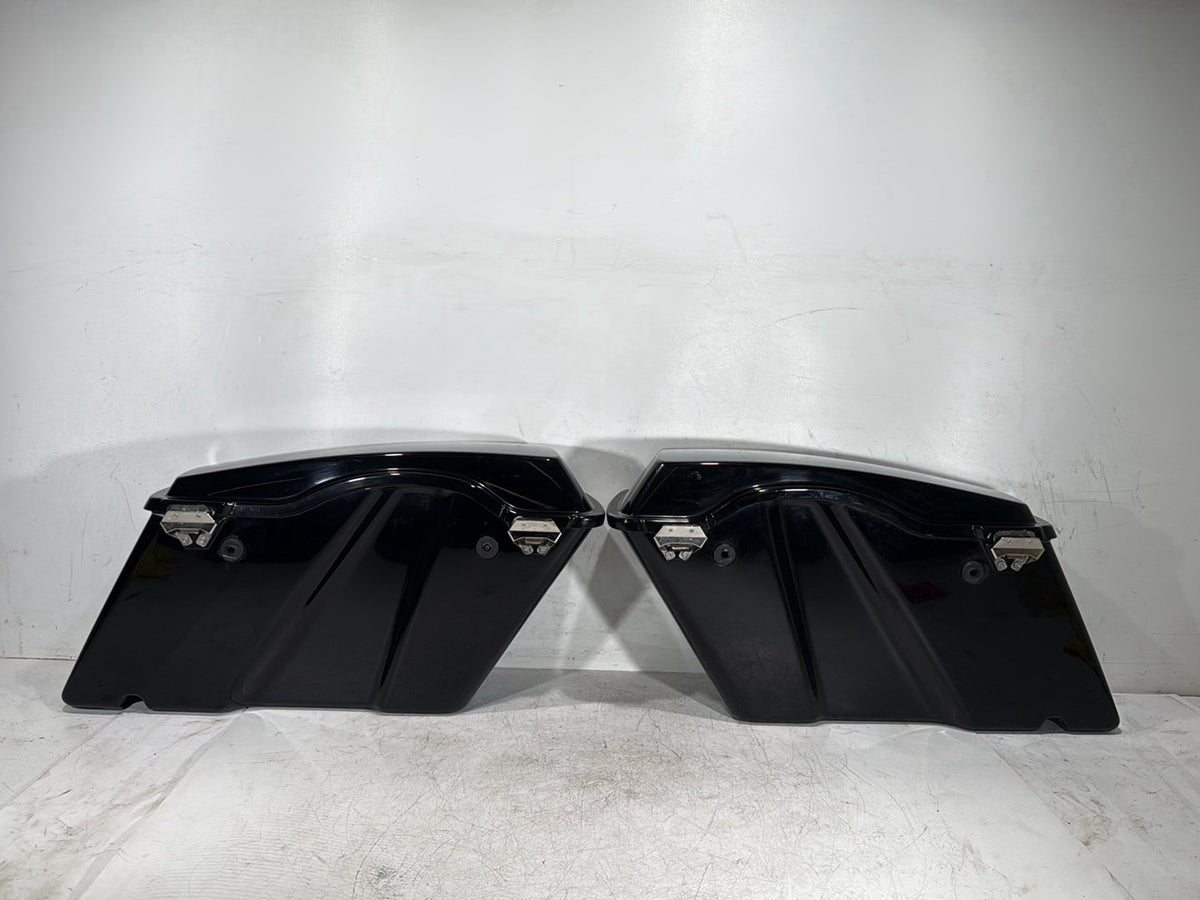 2005 Harley Road King Touring Police OEM Left Right Saddlebags Luggage NOKey