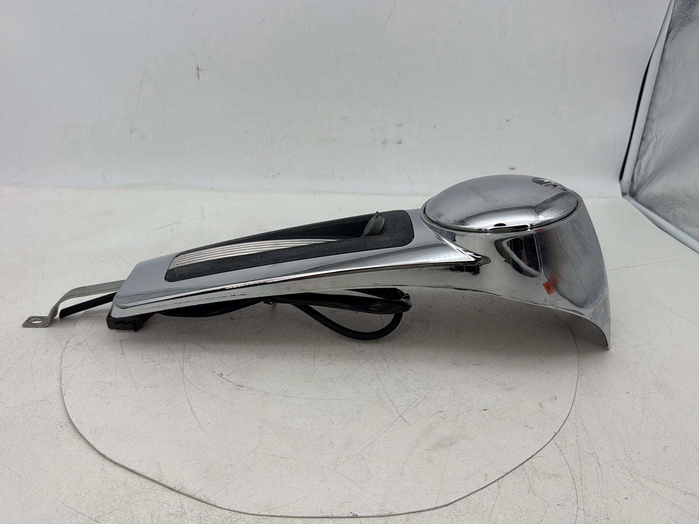 2007 - 2012 Harley-Davidson Touring Electra Glide Ultra Fuel Gas Tank Dash Console NOKey 	61270-08