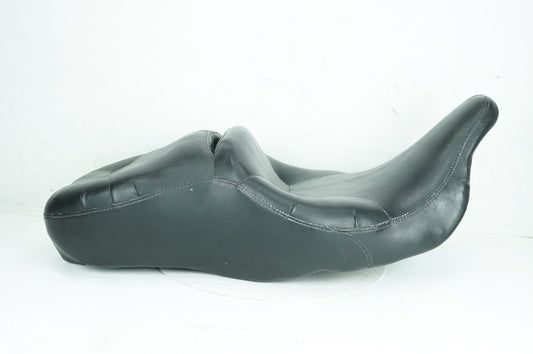 1999 - 2006 Harley-Davidson Touring Electra Glide Classic Passenger Rider Driver Seat Saddle 51703-05