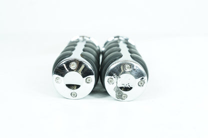 1999 - 2006 Harley-Davidson Softail Fat Boy Front Left Right Handgrip Hand Grips ISO Grips