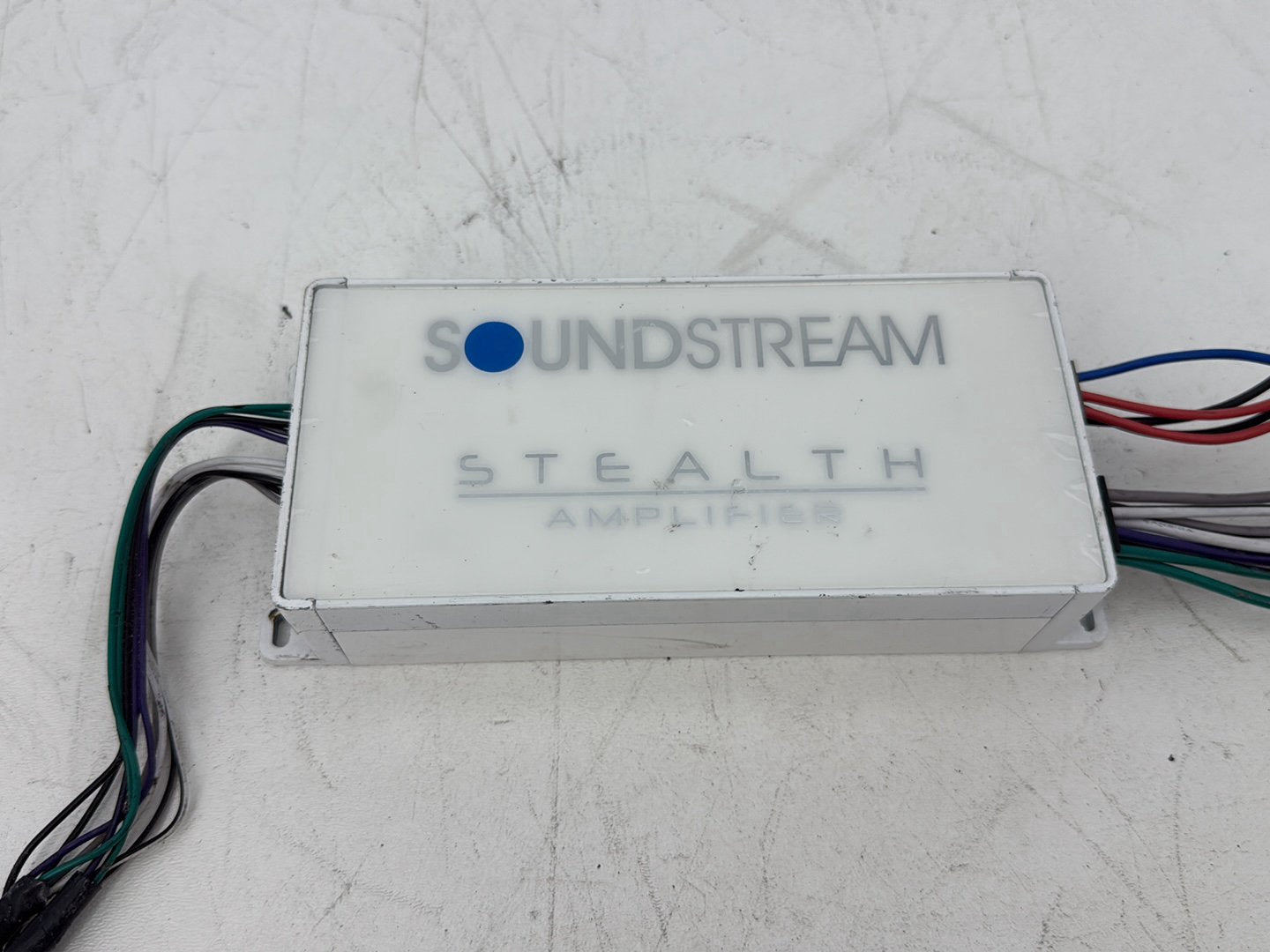 2011 Harley Electra Glide Ultra FLHTK OEM Radio Stereo Audio Sound Amplifier Amp