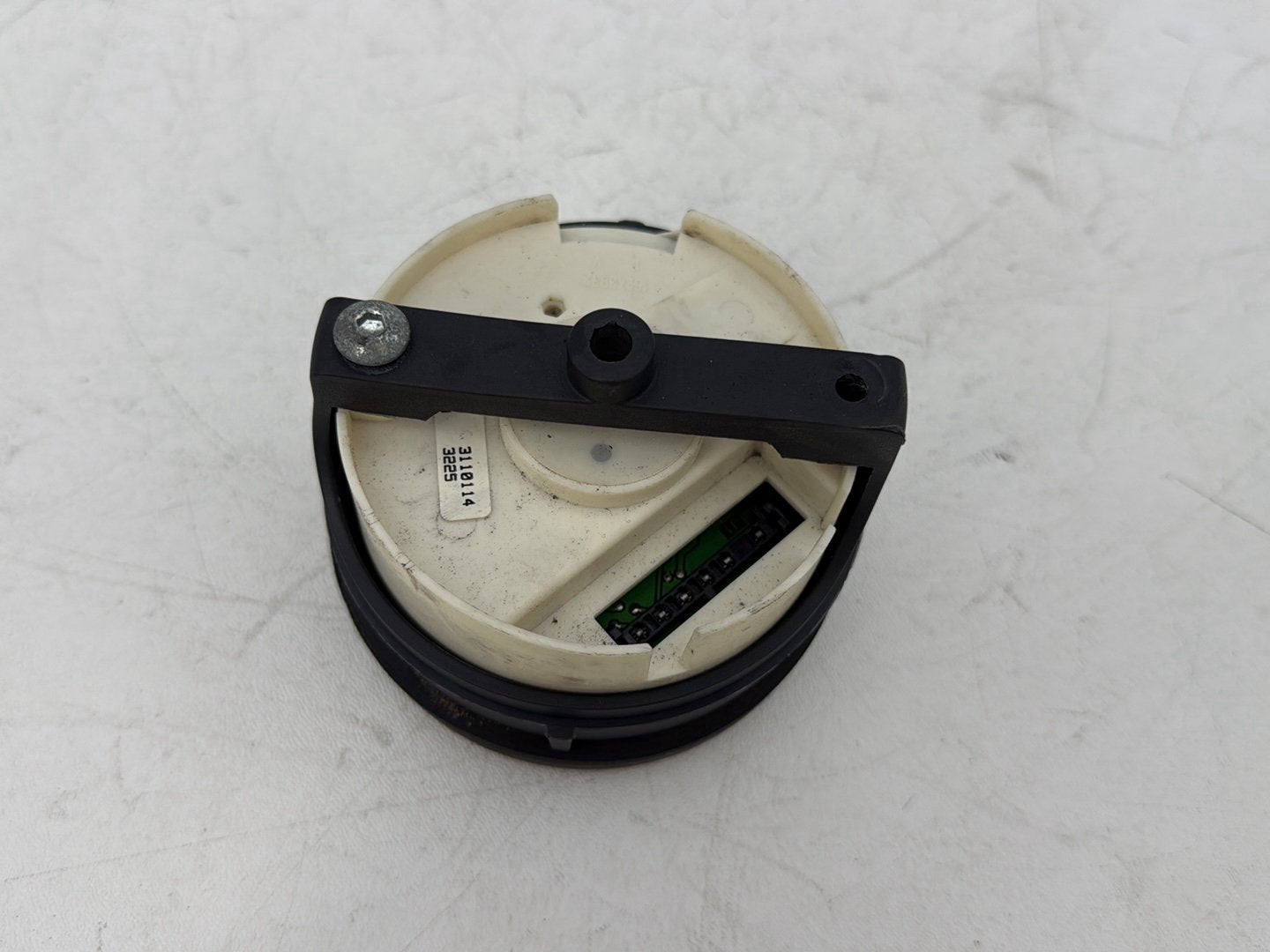 1999 - 2006 Harley-Davidson Touring Electra Glide Tachometer Tacho Gauge Instrument Cluster 67348-00