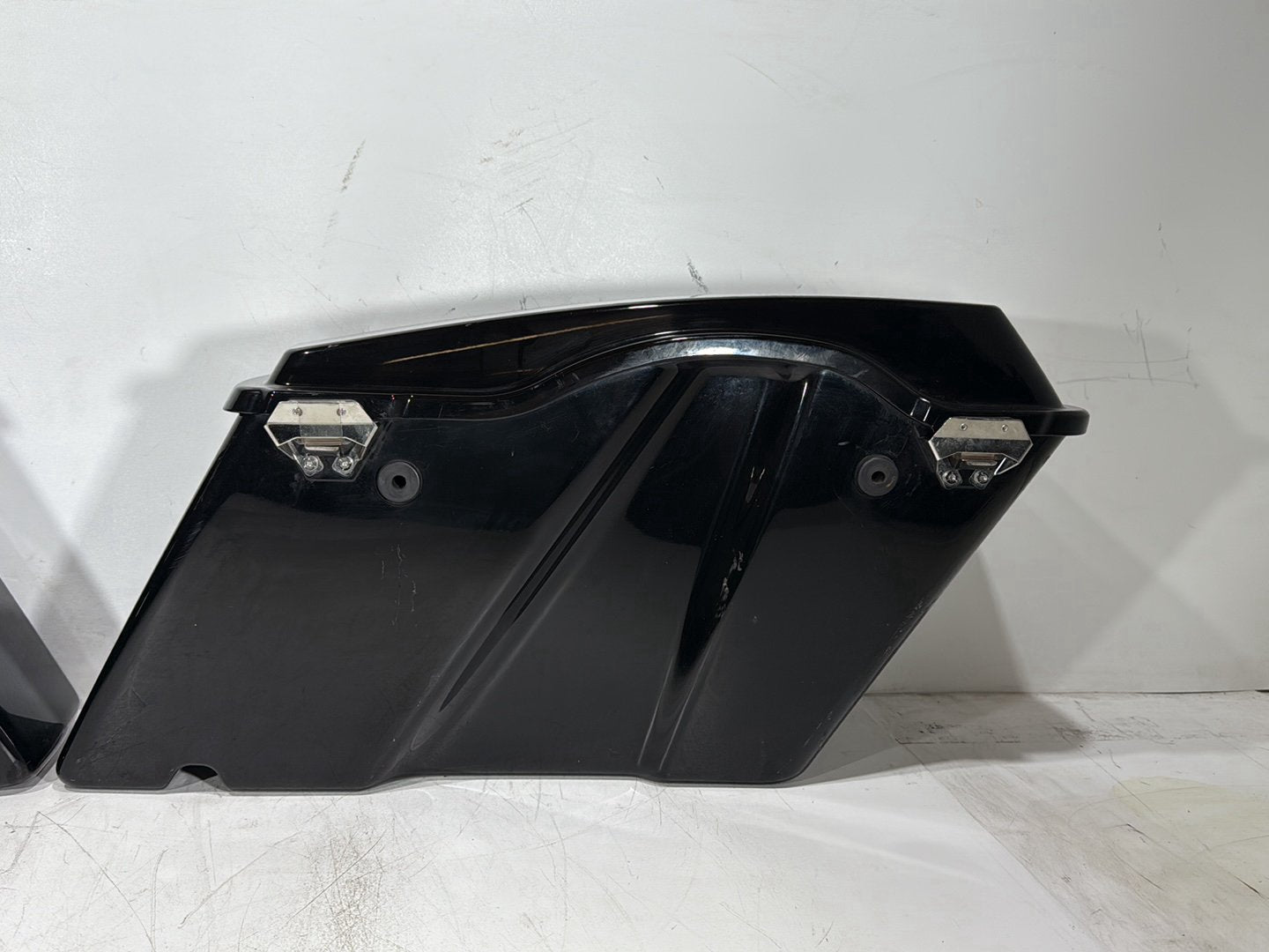 2012 Harley Street Glide Touring FLHX OEM Left Right Saddlebags Luggage NOKey