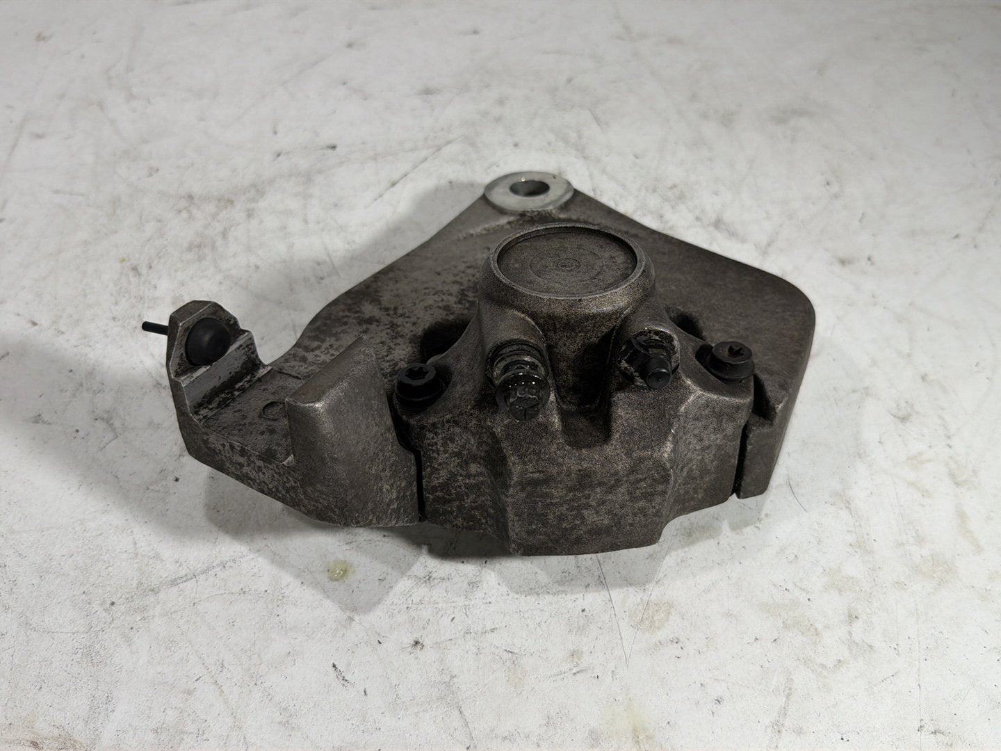 1994 Harley Electra Glide Touring Classic OEM Rear Back Brake Caliper w/ Bracket