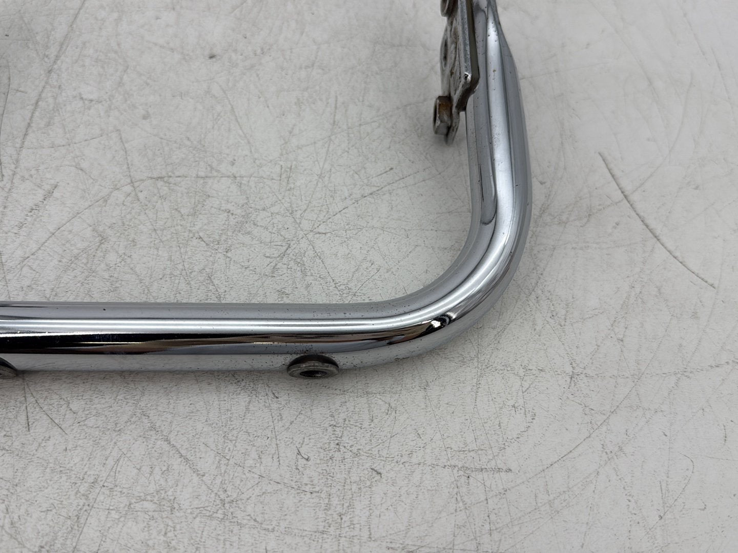 2006 Harley Electra Glide Touring Classic FLHTCI OEM Rear License Plate Support Bar Holder