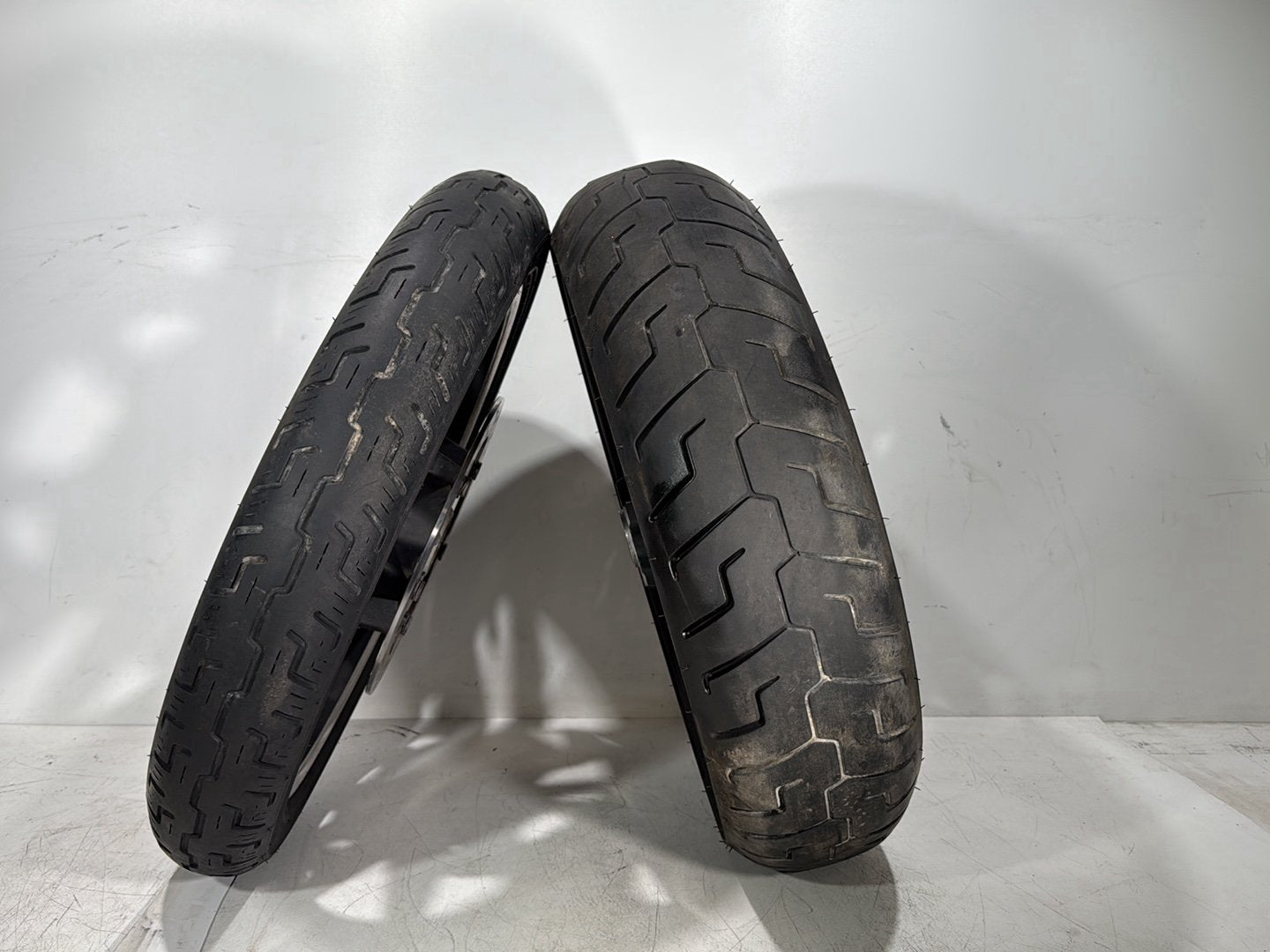 2015 Harley Dyna Low Rider FXDL OEM Front & Rear Wheel Rim Tire