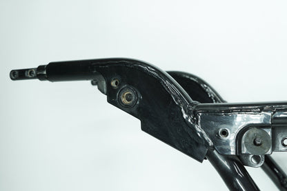 1999 - 2006 Harley-Davidson Touring Electra Glide Classic Body Main Frame Chassis SLVG  	47900-02A