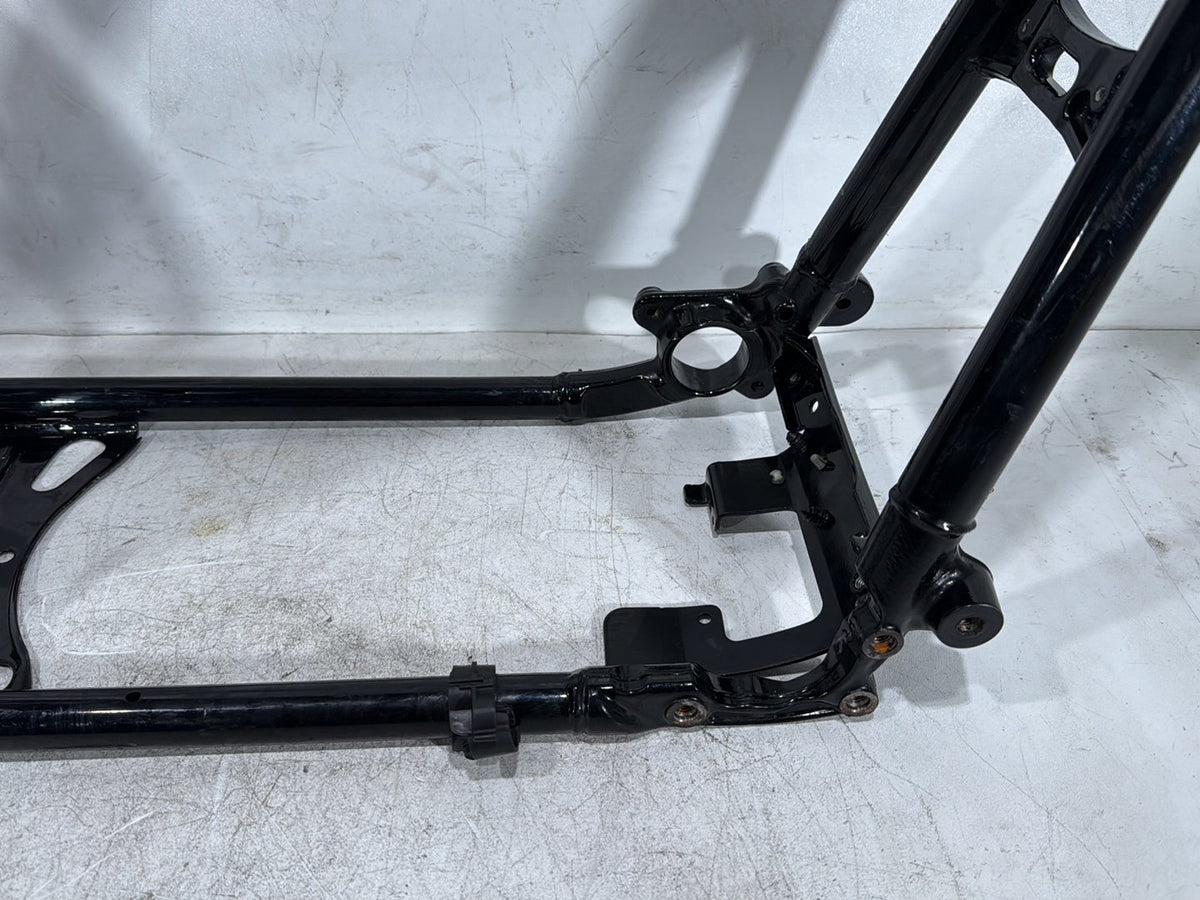 2018 Harley Road Glide Touring FLTRXS OEM Body Main Frame Chassis CLN CLR