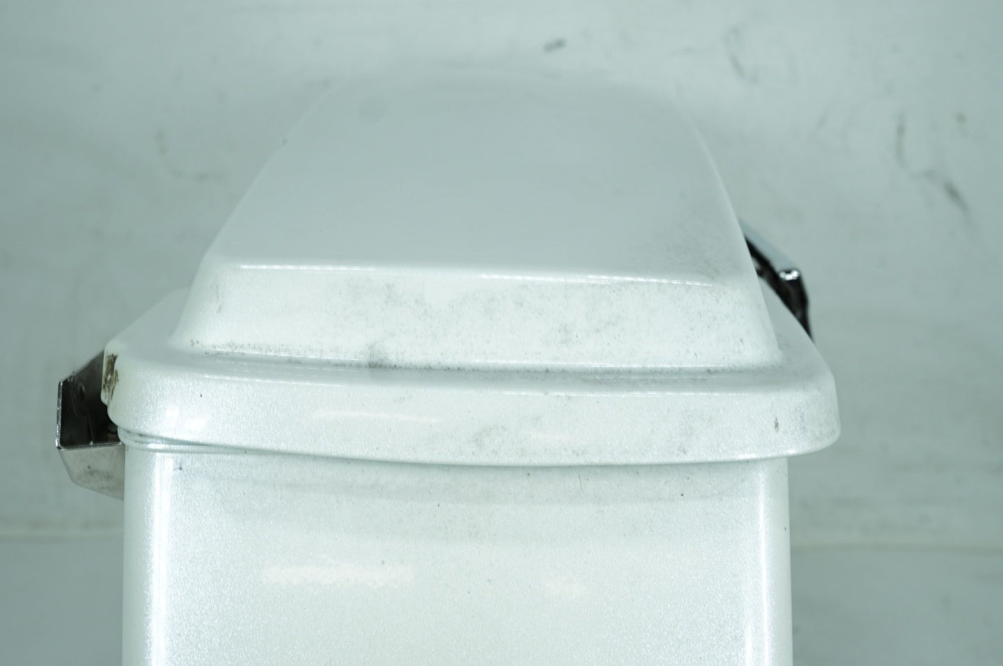 2008 - 2016 Harley-Davidson Touring Electra Glide Ultra Right 1 Saddlebag Luggage NO Key 90752-93