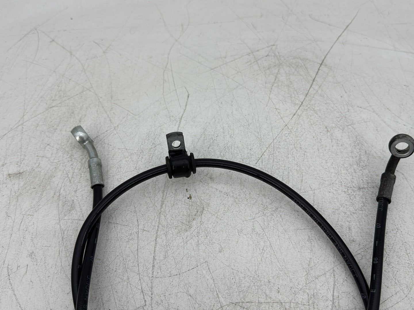 2008 Harley Dyna FXDL Low Rider Anniversary OEM Front Brake Hose Line Pipe