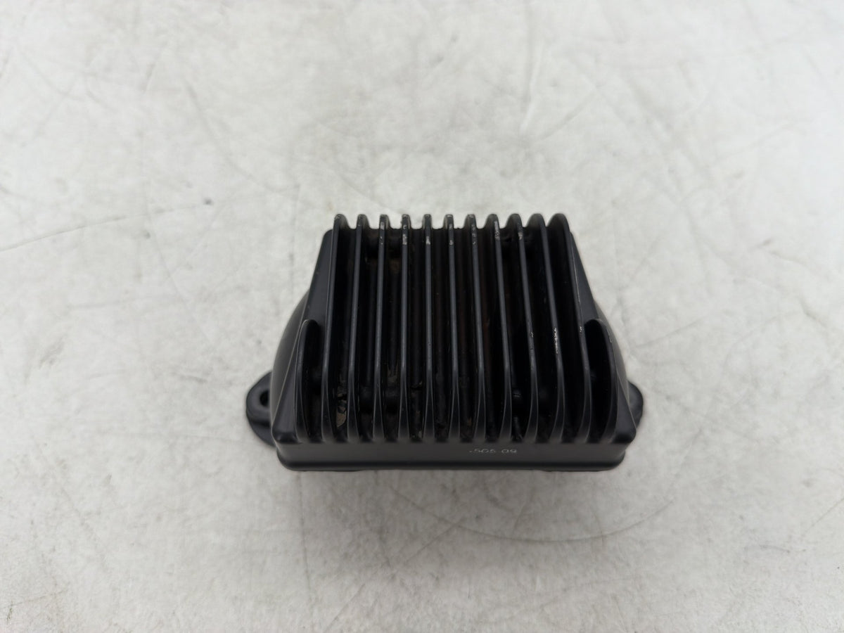 2011 Harley Electra Glide Touring Ultra OEM Voltage Regulator Rectifier