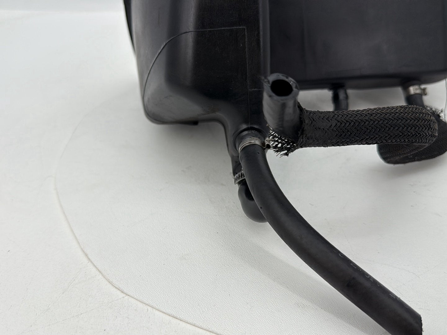 2004 - 2013 Harley-Davidson Sportster 883 Custom Oil Tank Reservoir Bottle Canister & Dipstick   62888-04