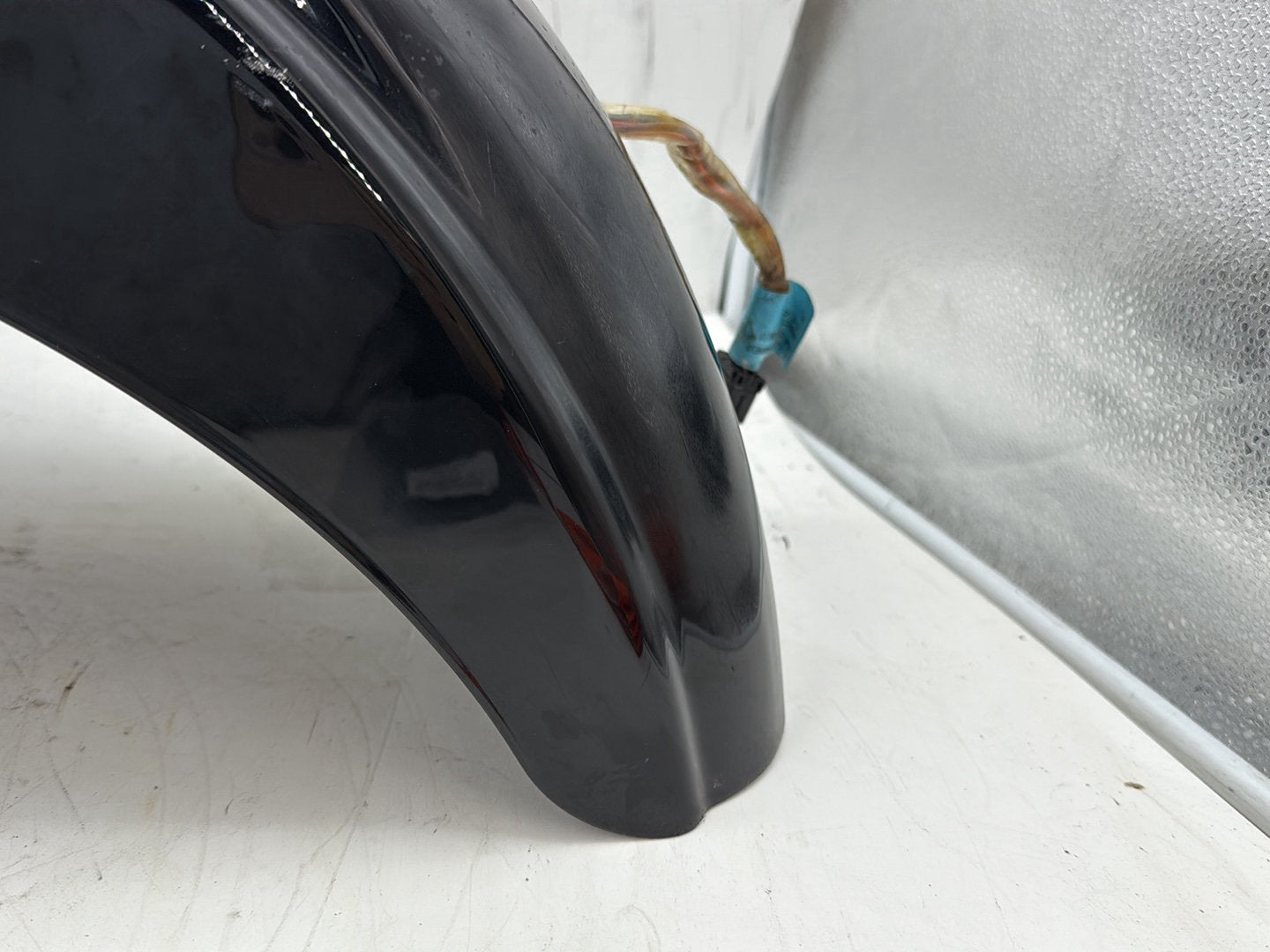 2012 Harley Dyna FXDF Fat Bob OEM Rear Wheel Fender Taillight Brake Lamp