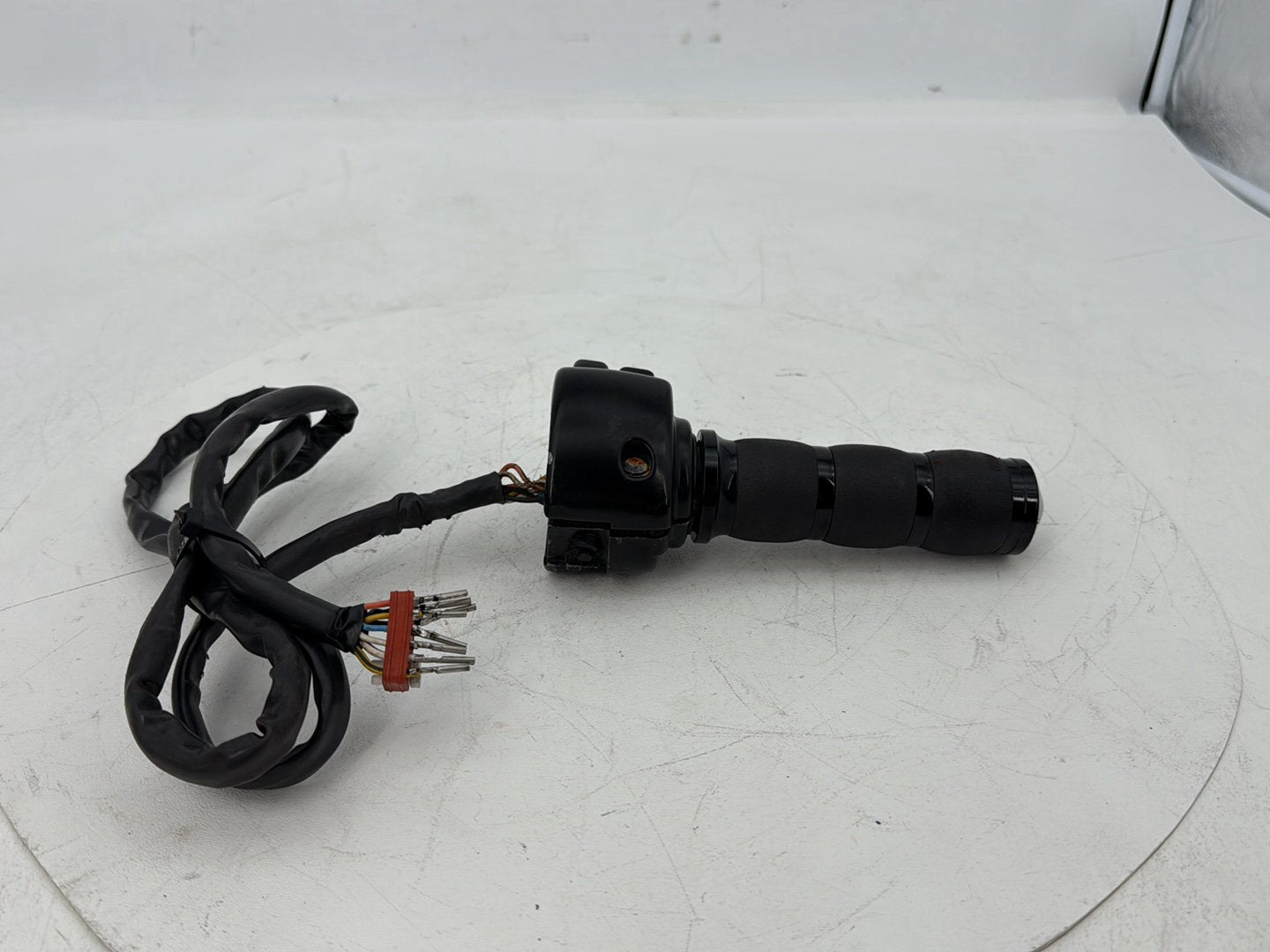 1999 - 2006 Harley-Davidson Touring Road King Police Left Turn Signal Headlight Switches Controls 71515-08