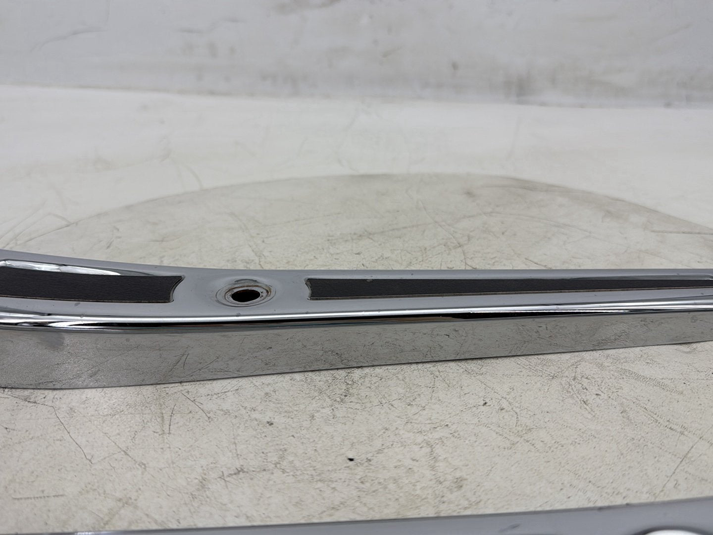 2015 Harley Dyna Low Rider FXDL OEM Rear Left Right Fender Struts Bracket