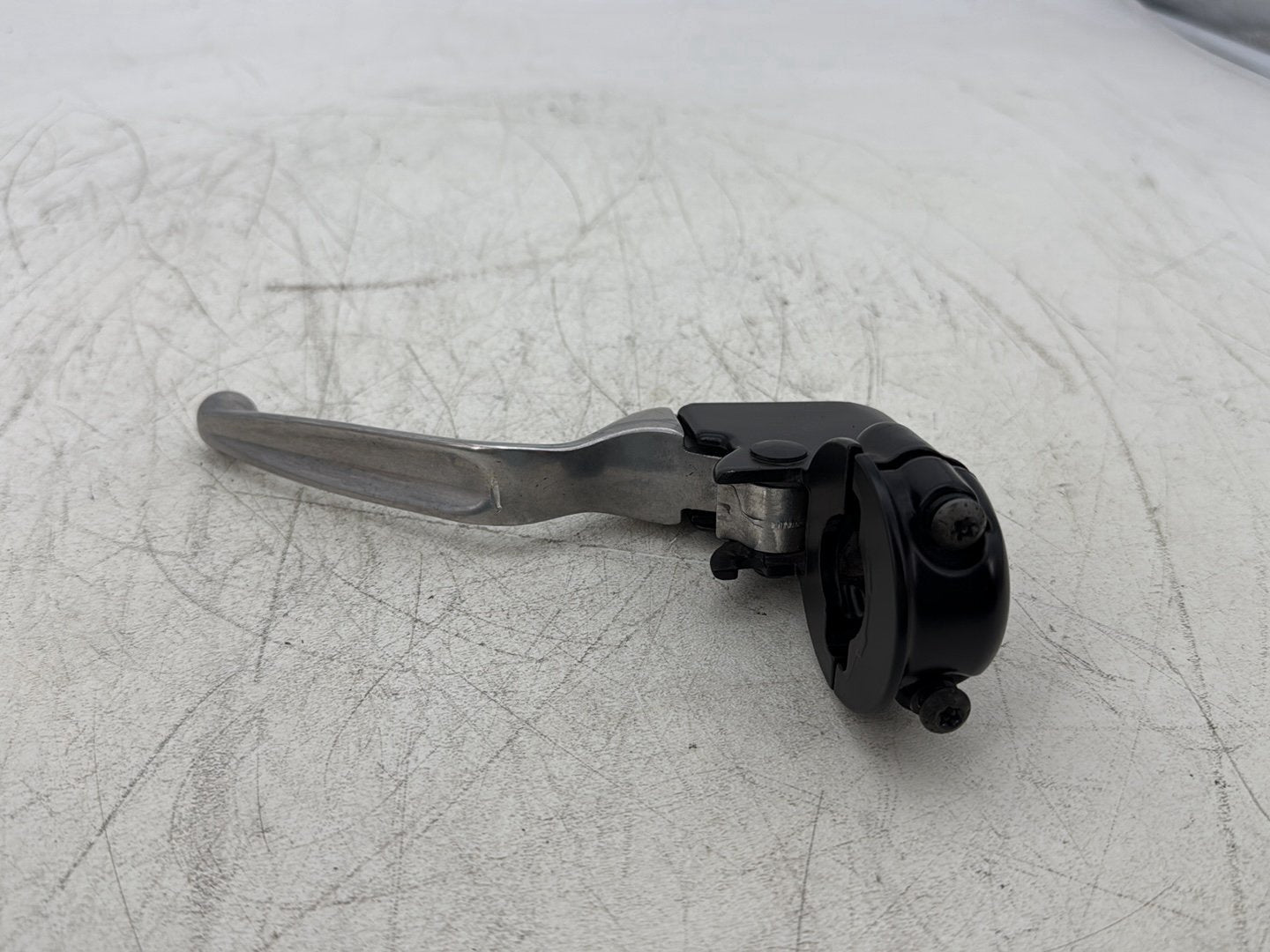 2012 Harley Street Glide Touring FLHX OEM Front Left Hand Clutch Control Lever