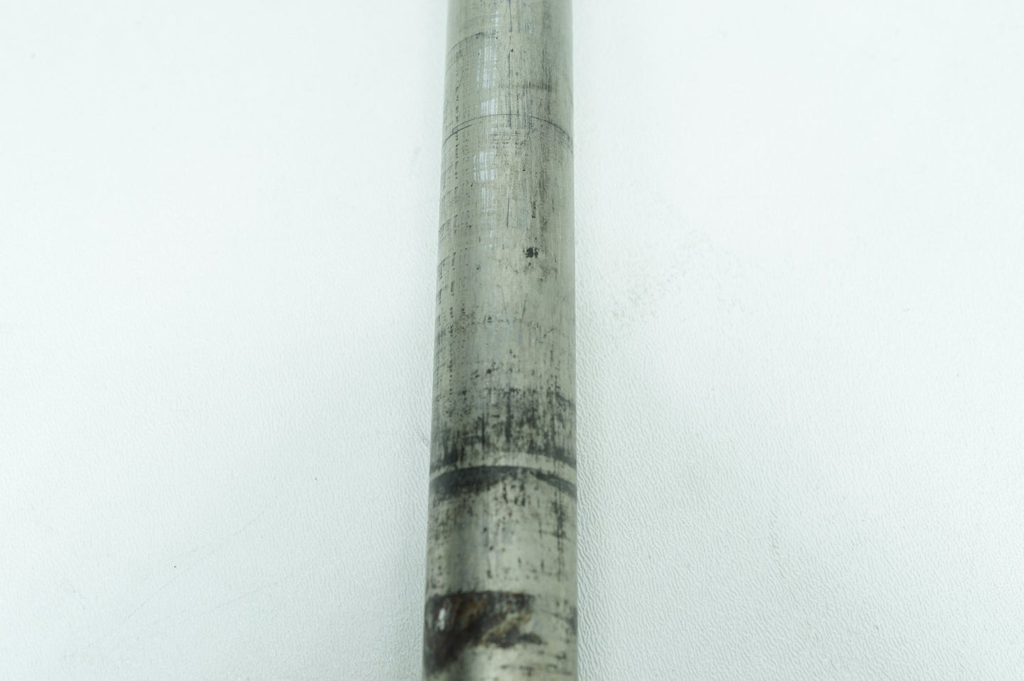 2007 - 2017 Harley-Davidson Dyna Switchback Rear Wheel Axle Bolt Shaft 41114-08