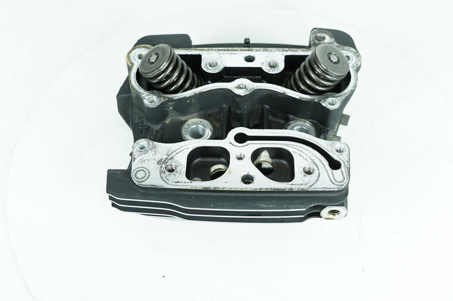 1999 - 2006 Harley-Davidson Softail Heritage Classic Rear Twin Cam Engine Cylinder Head 16725-99