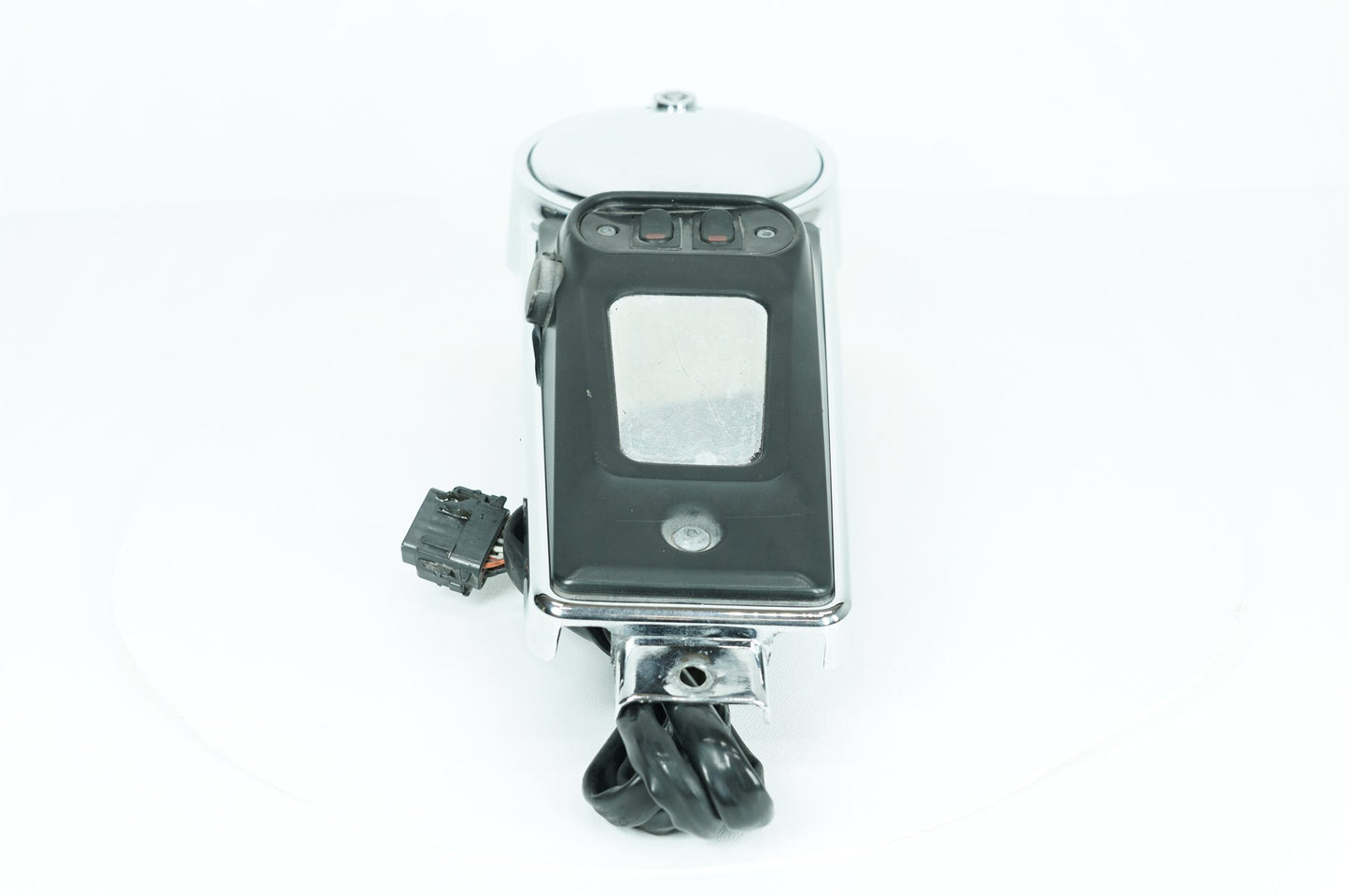 1999 - 2006 Harley-Davidson Touring Electra Glide Ultra Fuel Gas Tank Dash Console NOKey 	61270-98A