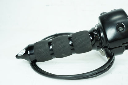 1999 - 2006 Harley-Davidson Dyna Wide Glide Right Engine Start Kill Switches Controls 71684-06A