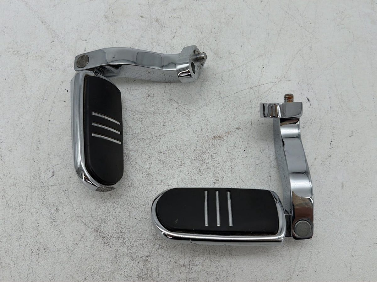 2014 Harley Street Glide Touring FLHXS OEM Passenger Left & Right Foot Pegs