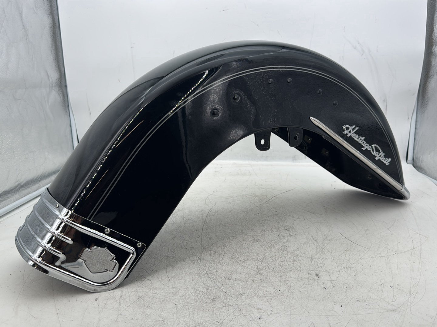2007 Harley Softail Heritage Classic FLSTC OEM Front Wheel Fender Shell Panel
