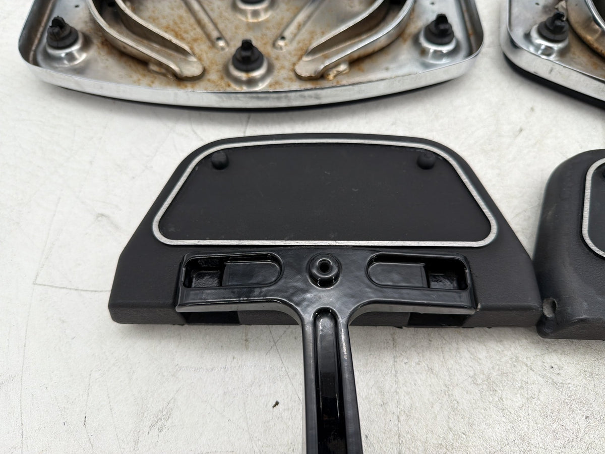 2011 Harley Electra Glide Touring Ultra OEM Left Right Driver & Pass Floorboard Foot Rest