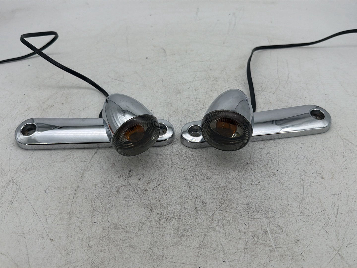 09 Harley Street Glide Touring FLHX OEM Front Left Right Turn Signal Indicators