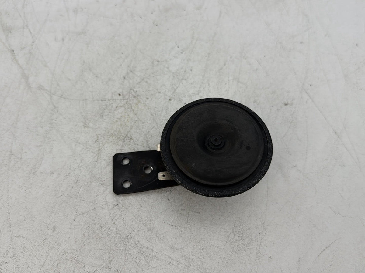 2009 Harley Sportster 883 Low XL883L OEM Signal Horn Klaxon Beep
