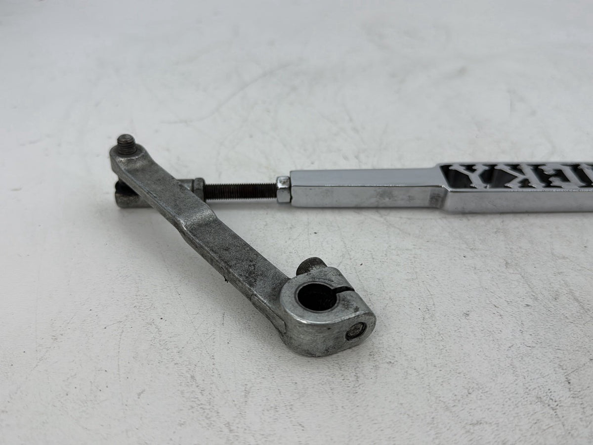 2006 Harley Dyna FXDWGI Wide Glide Gear Shifter Lever Arm w/ Rod linkage LUCKY