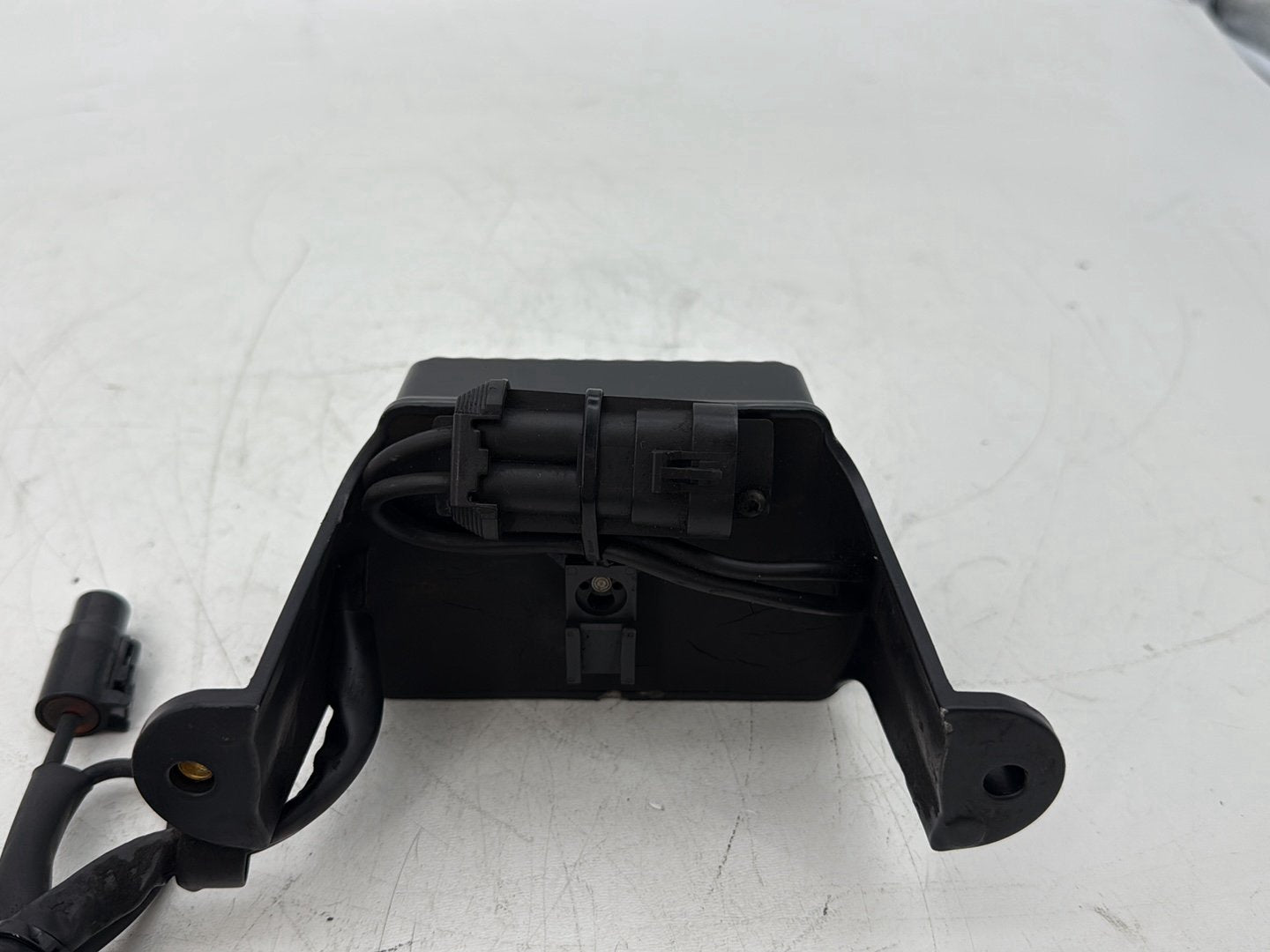 2005 Harley Touring FLHRCI Road King Classic OEM Voltage Regulator Rectifier