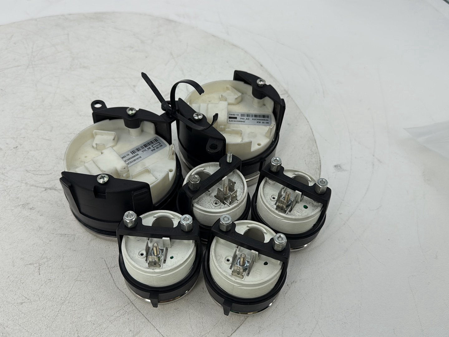 2007 - 2016 Harley-Davidson Touring Electra Glide Ultra Air Oil Volt Fuel Tacho Speedo Gauges Platinum face
